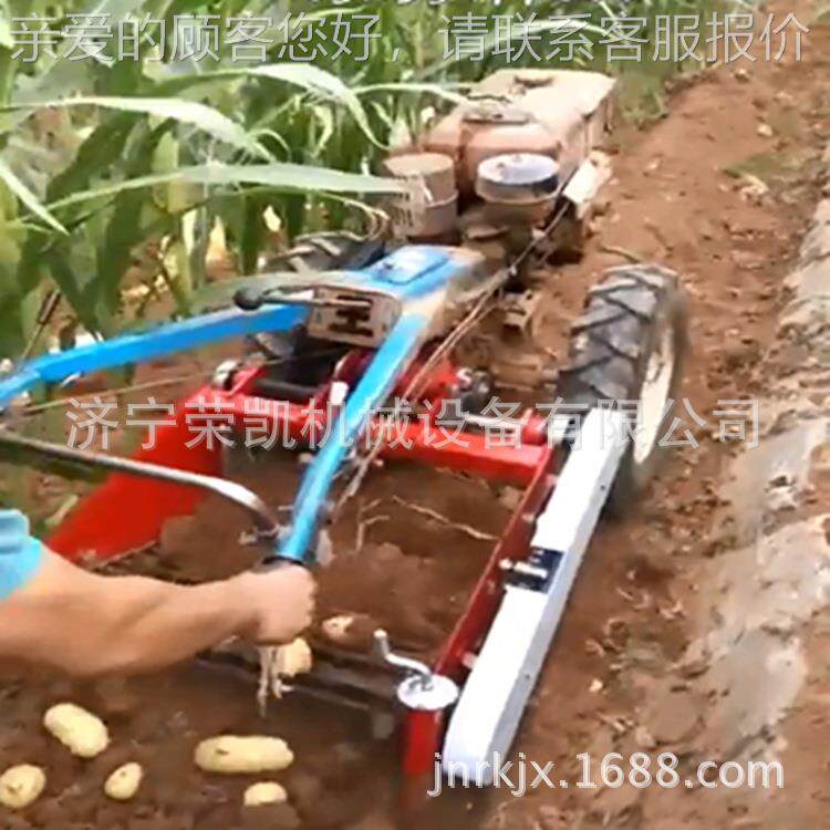 陕西拖拉机卜挖红薯带收获机土豆萝ZTJ优家质收获机厂地瓜杀秧收