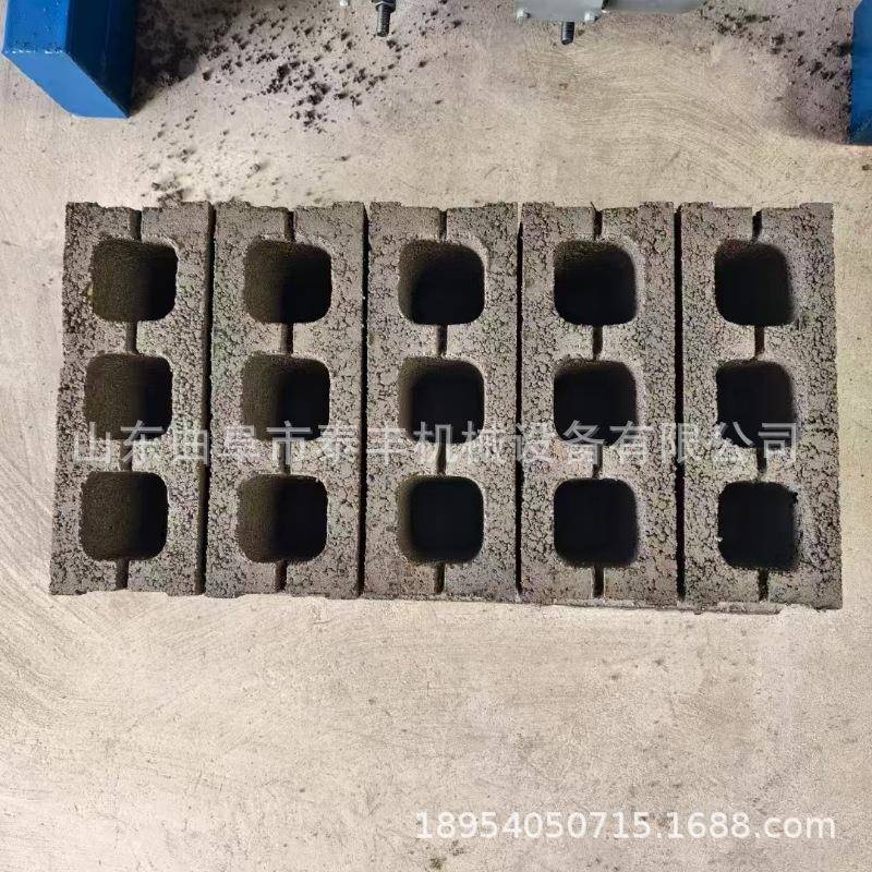 小型砌块成制造机半自动水泥制砖机4-35B免烧空心砖机