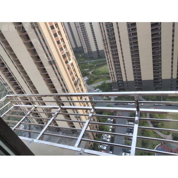 杭州定制阳台窗台不锈钢花架置物架伸缩衣架不锈钢防盗窗保笼雨棚