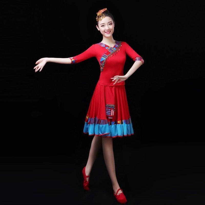 广场舞服装新款套l装民族风夏季中老年大妈扇子舞蹈服装演出服女