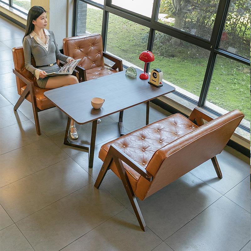 连锁奶茶店桌椅组合咖啡店馆休闲 区实木沙发咖啡厅椅子阅读区卡