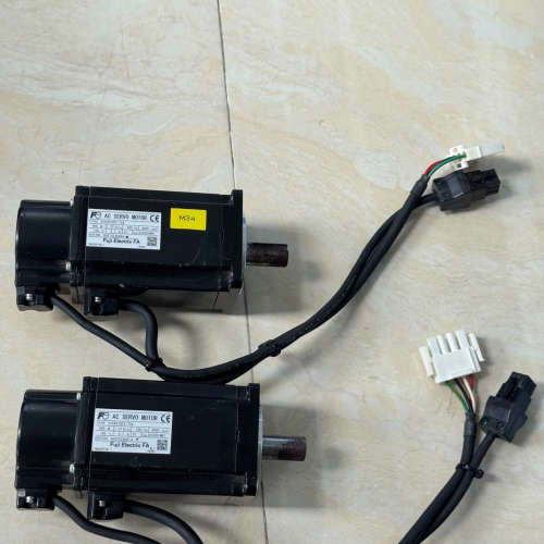 议价富士伺服电机GYS401DC2-T2A，实物图，