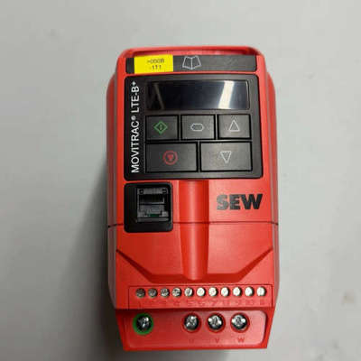 议价SEW变频器MCLTEB0008-2B1-1-00，功能完好