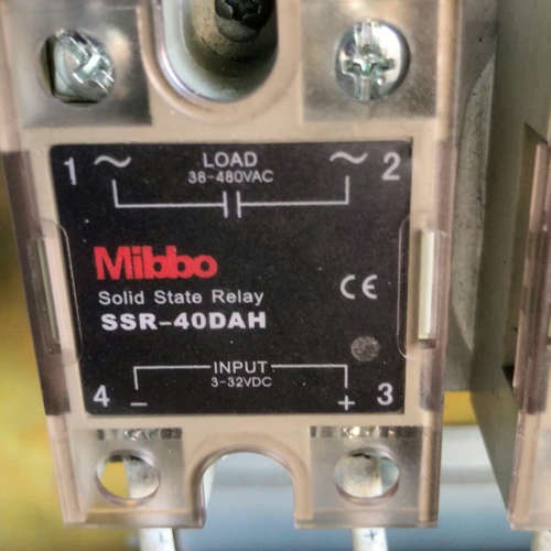 Mibbo米博 SSR-40DAH  固态继电器，还没拆下来议价