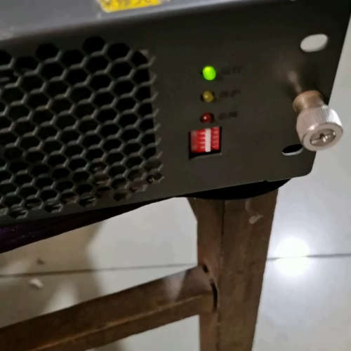 英威腾 EVC16-MR75027N  750V 30A 2议价