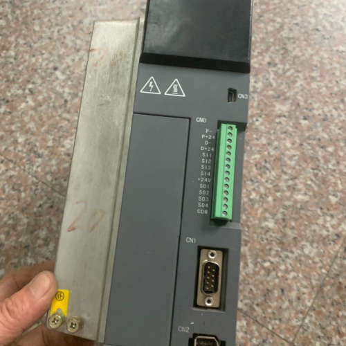 信捷伺服驱动器DS5E-43P0-PTA(3kw) 一台 成议价