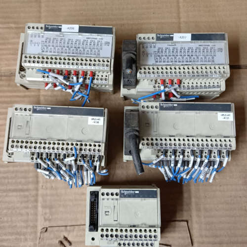 议价Modicon PLC接线端子，型号ABE7-CPA0