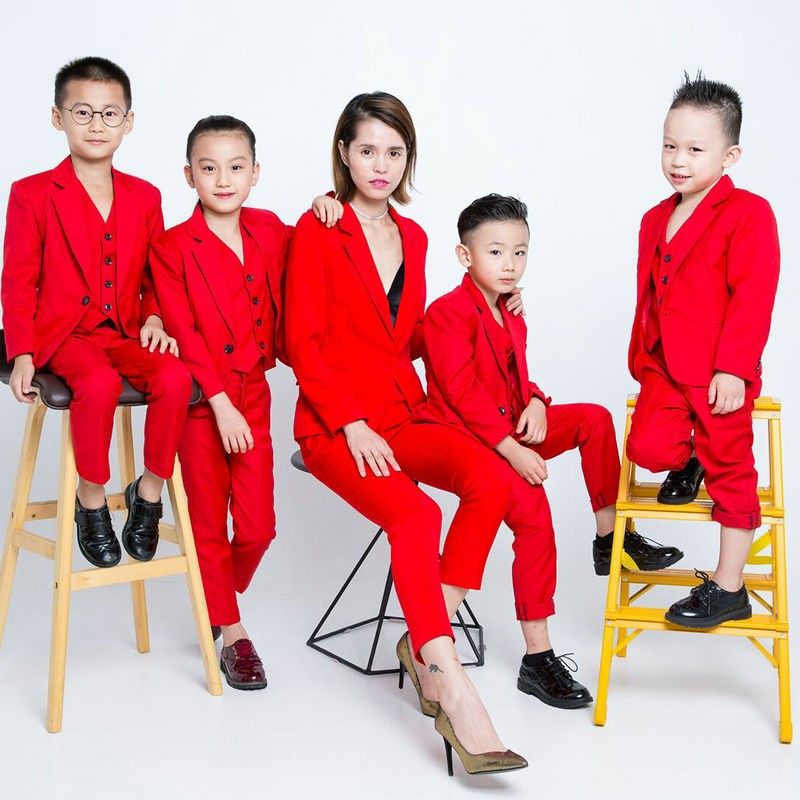 儿童走秀T台潮童玫红大红西装开场模特礼服班服男童小帅气时尚,童装/婴儿装/亲子装,儿童礼服,淘宝优惠券,粉丝福利购,淘宝优惠卷