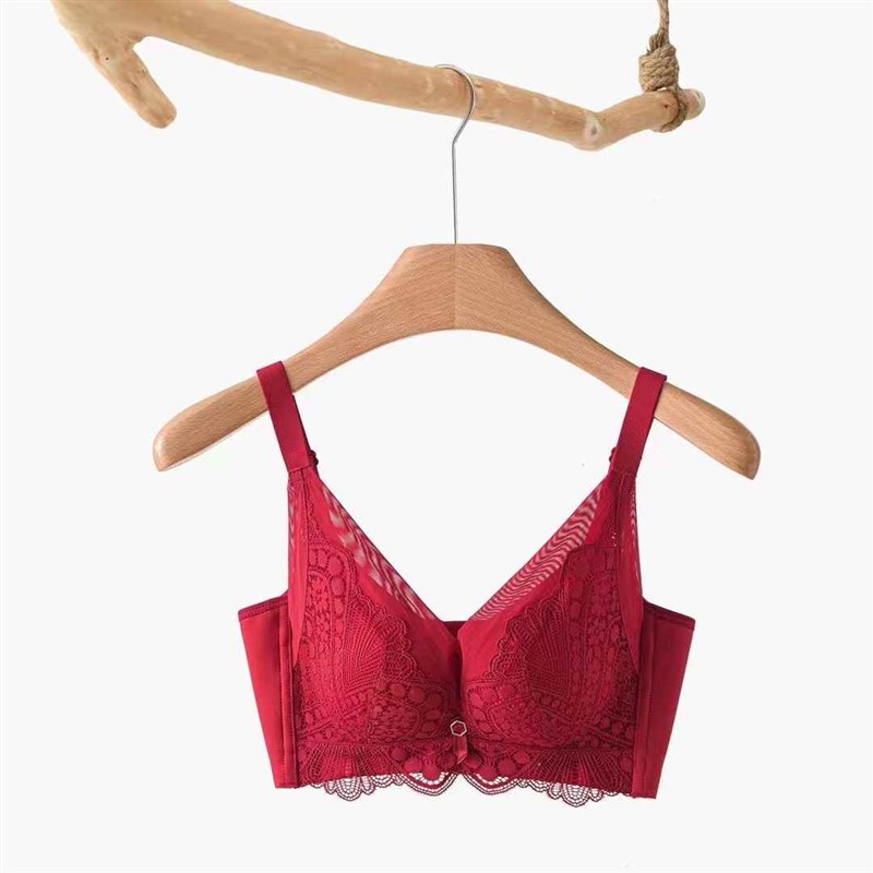 【折扣价】新品法式蕾丝无v钢圈小胸显大聚拢文胸舒适上托收副乳