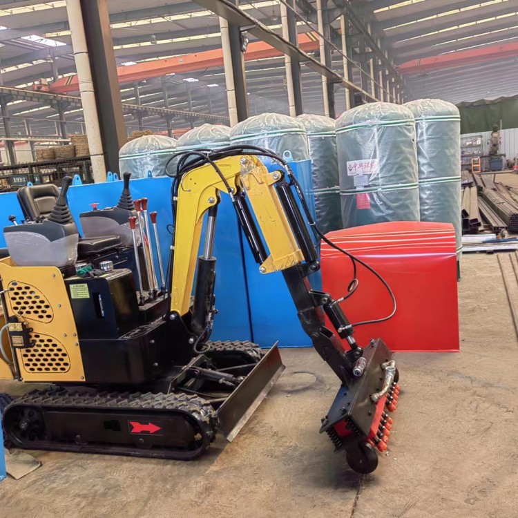 甘肃隧道二衬矮边墙凿毛机 小车式混凝土凿毛机 小挖机隧道凿毛机