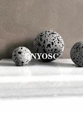 天然火山岩工艺品黑洞石圆球石头摆件礼品香薰扩香现代家居装饰品