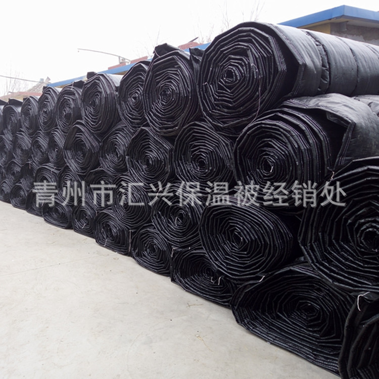 厂家供应防水大棚保温被 太空棉保温棉被 塑料蔬菜大棚保温被