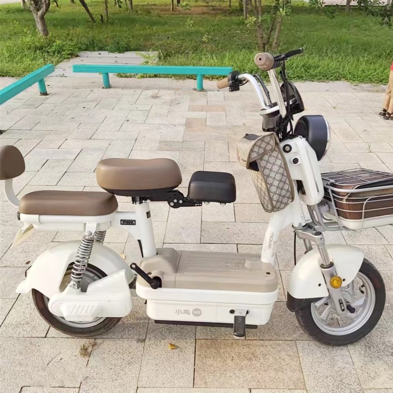 电瓶车儿童折叠座l椅电动车踏板摩托车单车自行车小孩宝宝前置坐