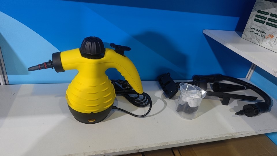 热卖高温高压手持蒸汽清洁器多功能厨房家用清洁机英规