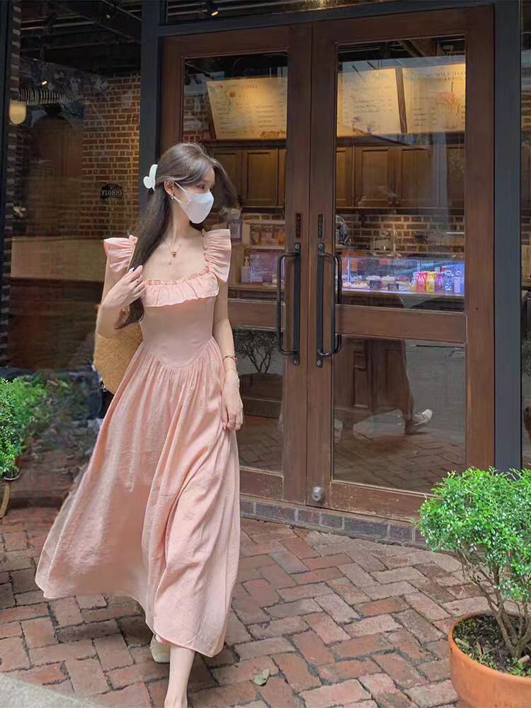 白水女【蜜桃奶冻~】荷叶边方领吊带连衣裙女气质淡粉色雪纺长裙
