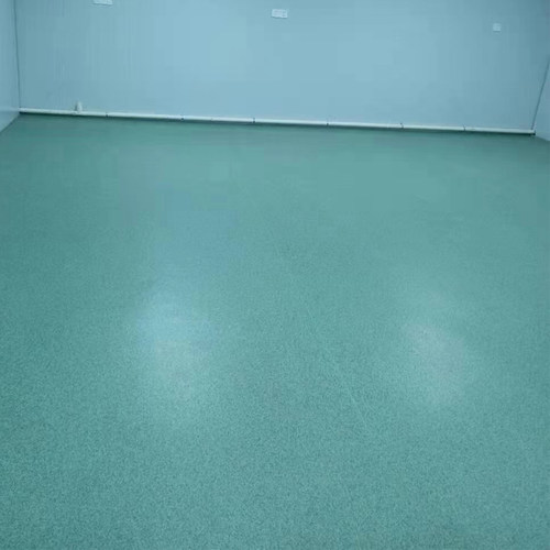 学校PVC塑胶地板革2.0运动地胶水泥地直接铺地垫防滑同质透心地贴