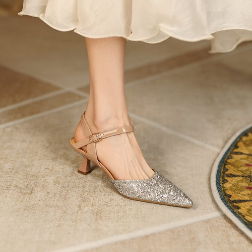 2023新款尖头一字带高跟鞋亮片中空法式中跟单鞋仙女细跟包头凉鞋