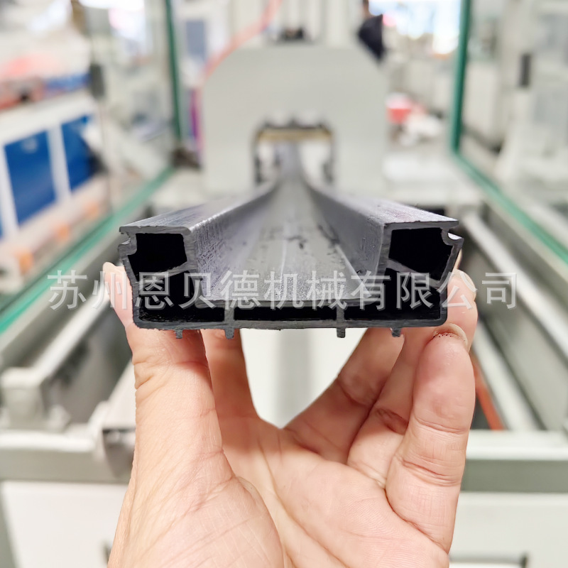 FLD65 ASA玻纤增强高性能复合塑料门窗型材挤出生产设备