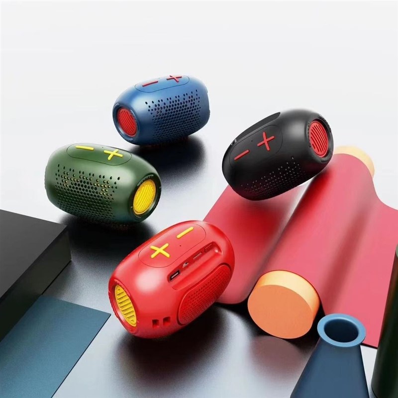 H37新款蓝牙音箱便携式无线无z线音响插卡低音炮TWS对联户外音响