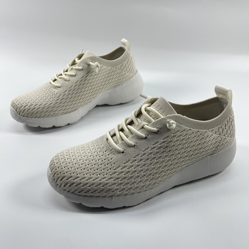 外贸女鞋宽脚特大码网面休闲鞋日常低帮轻便防滑R软底运动全黑单