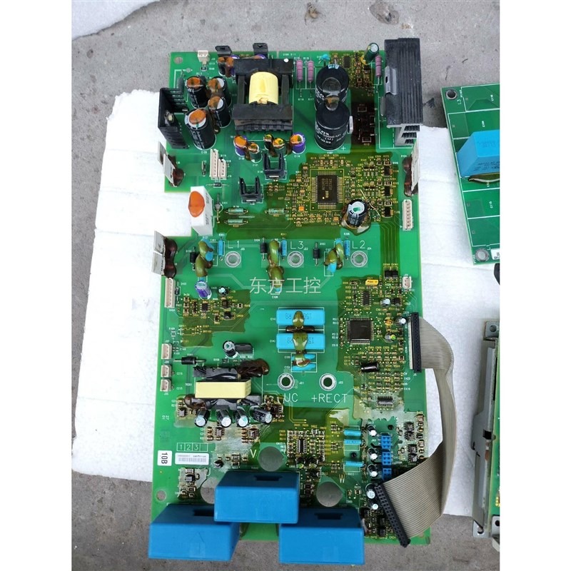 议价施德耐变频器驱动主板,拆机成色如图不测懂试,用的上的板老