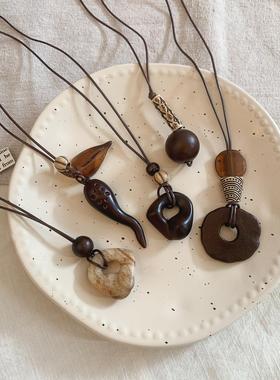 艺术画廊~覆古咖色不规则吊坠项炼女美拉德长款毛衣炼高级感配饰