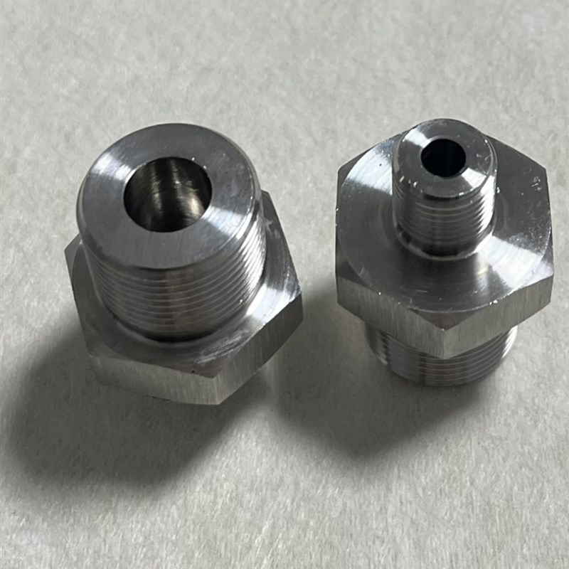 M22x1.5-G1/4二分两分平牙不锈钢对丝异径O外螺纹转接头大小牙304