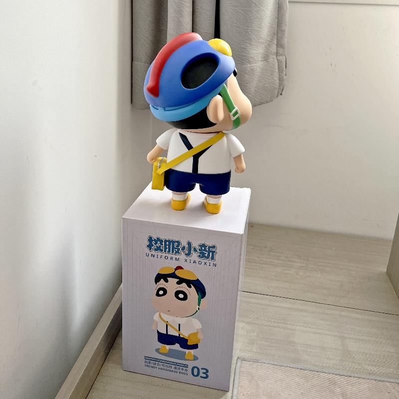 蜡笔小新摆件大号可发光电视柜落地客厅沙发装饰轻奢玄关创意送礼