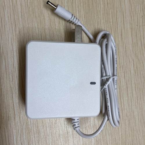 适用于XC036WL-1202500C笔记本电脑电源适配器12V2.5A3A充电器线