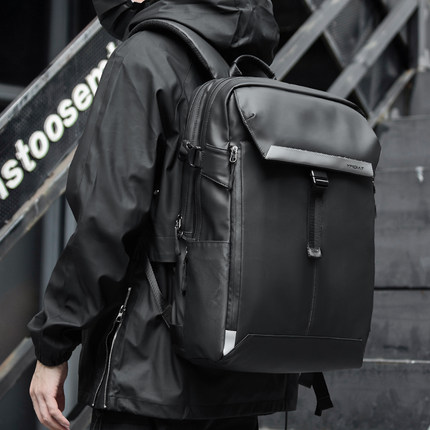 双肩包男士2024新款短途通勤旅行包大容量笔记本15.6寸电脑背包男