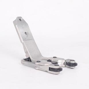 北巨刀库L型刀夹斗山BT30刀爪14T21T钻攻机数控加工中心配件大全