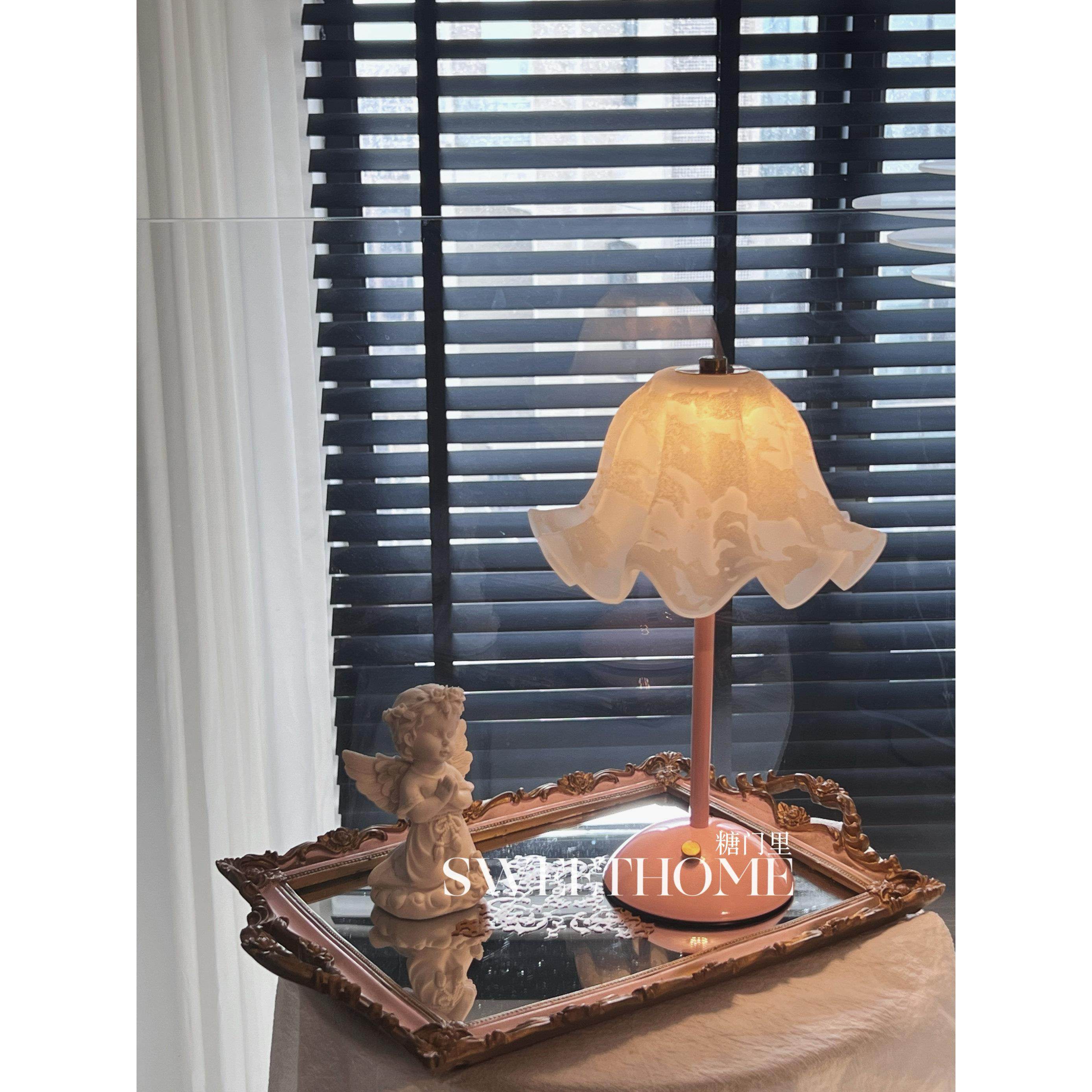 SweetHome *浪漫花瓣北欧520送自己卧室床头温馨氛围充电小夜台灯,家装灯饰光源,装饰台灯,淘宝优惠券,粉丝福利购,淘宝优惠卷