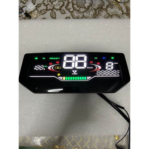 新蕾T2T9M5T6电动车同款款仪表 超大满屏显示 贯穿式流水灯电压