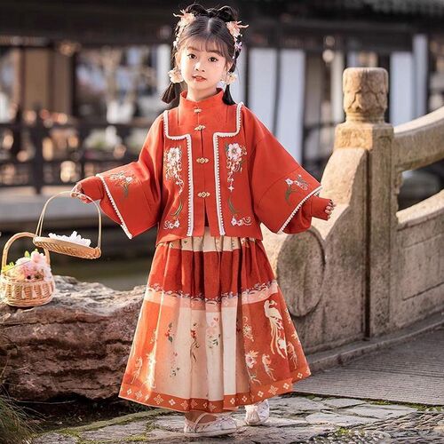 儿童汉服女童秋季2025新款马z面裙套装明制超仙古风唐装新中式古