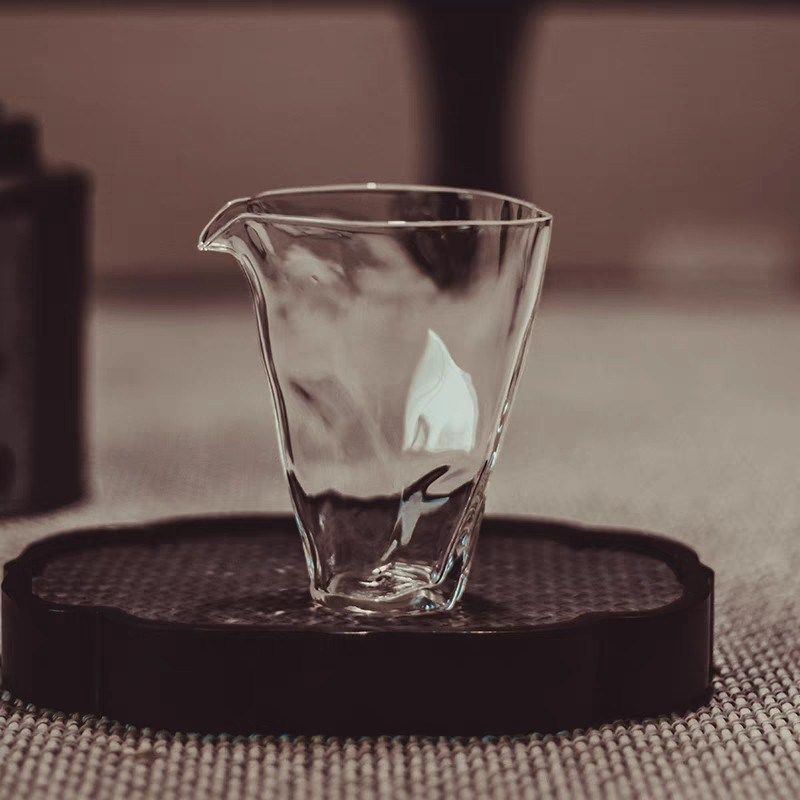 高硼硅玻璃分茶器锤纹加厚茶海家用功夫茶具 折纸公道杯,餐饮具,公道杯,淘宝优惠券,粉丝福利购,淘宝优惠卷