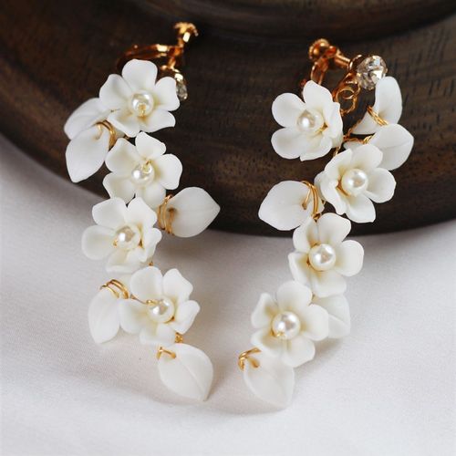 E041新款精致白色陶瓷花耳饰新娘结婚纱礼服造型写真日常耳夹配饰