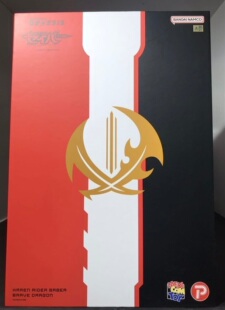 全新现货 MEDICOM RAH 1/6 假面骑士圣刃 勇气之龙