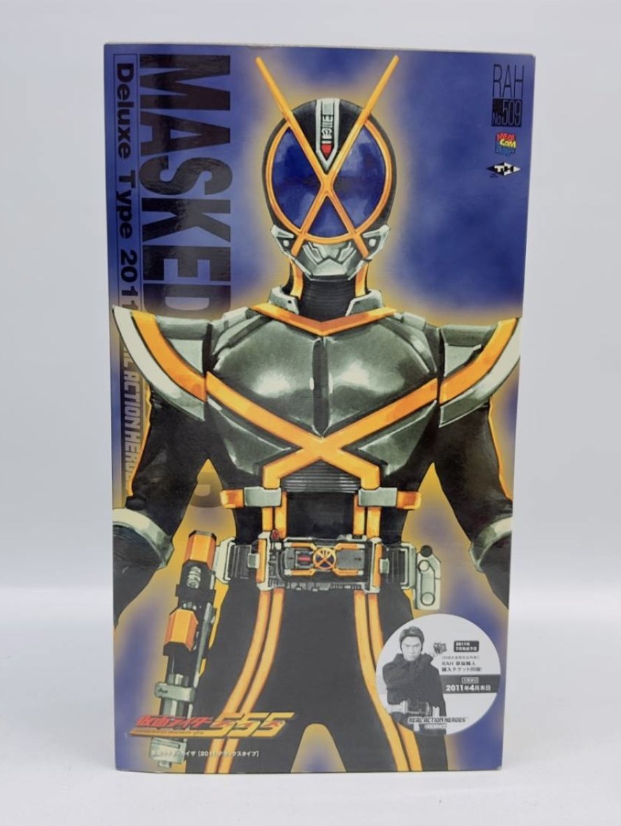 全新现货 MEDICOM RAH 1/6 假面骑士 555 KAIXA 凯撒
