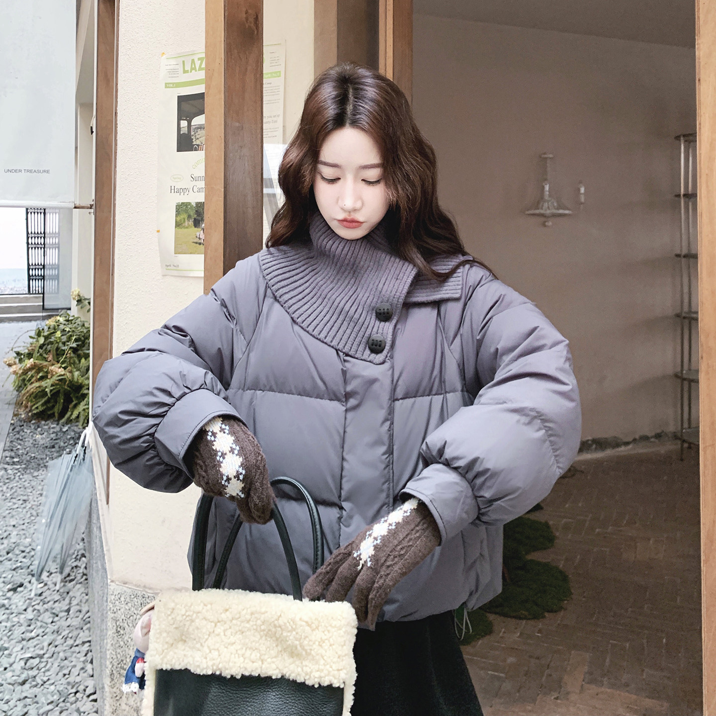 灰色针织立领短款羽绒服女冬季2025日系学院风加厚保暖面包服外套,女装羽绒服,2C079