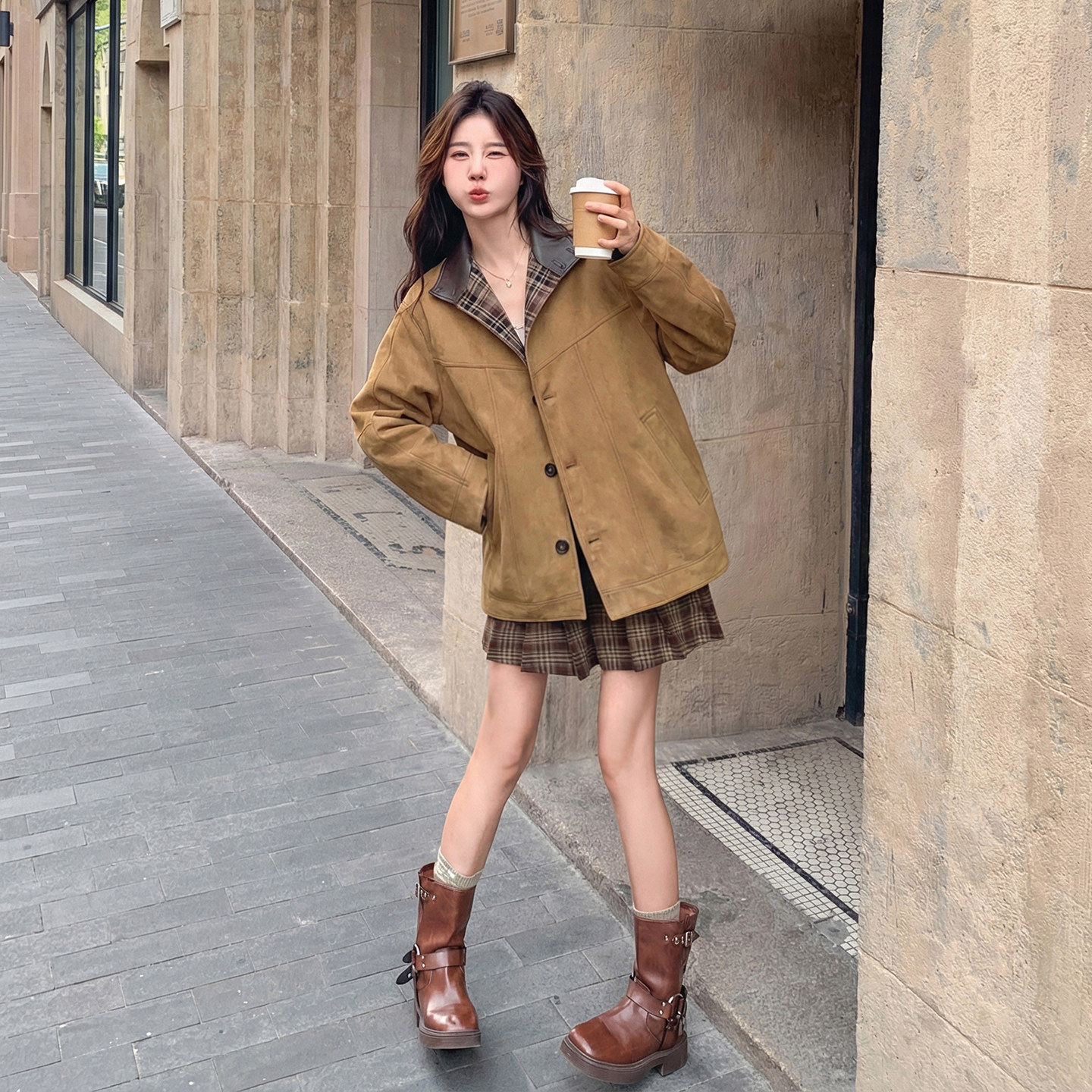 【上新！】麂皮拼接格子卡其色外套2C079-2612-p170-k278,女装皮衣,2C079