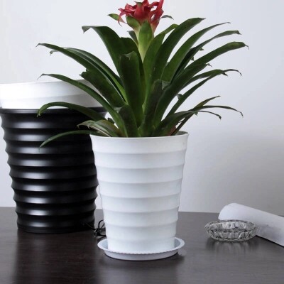 加厚加高白色塑料花盆仿陶瓷圆形螺纹树脂大绿植花盆特大号送托盘