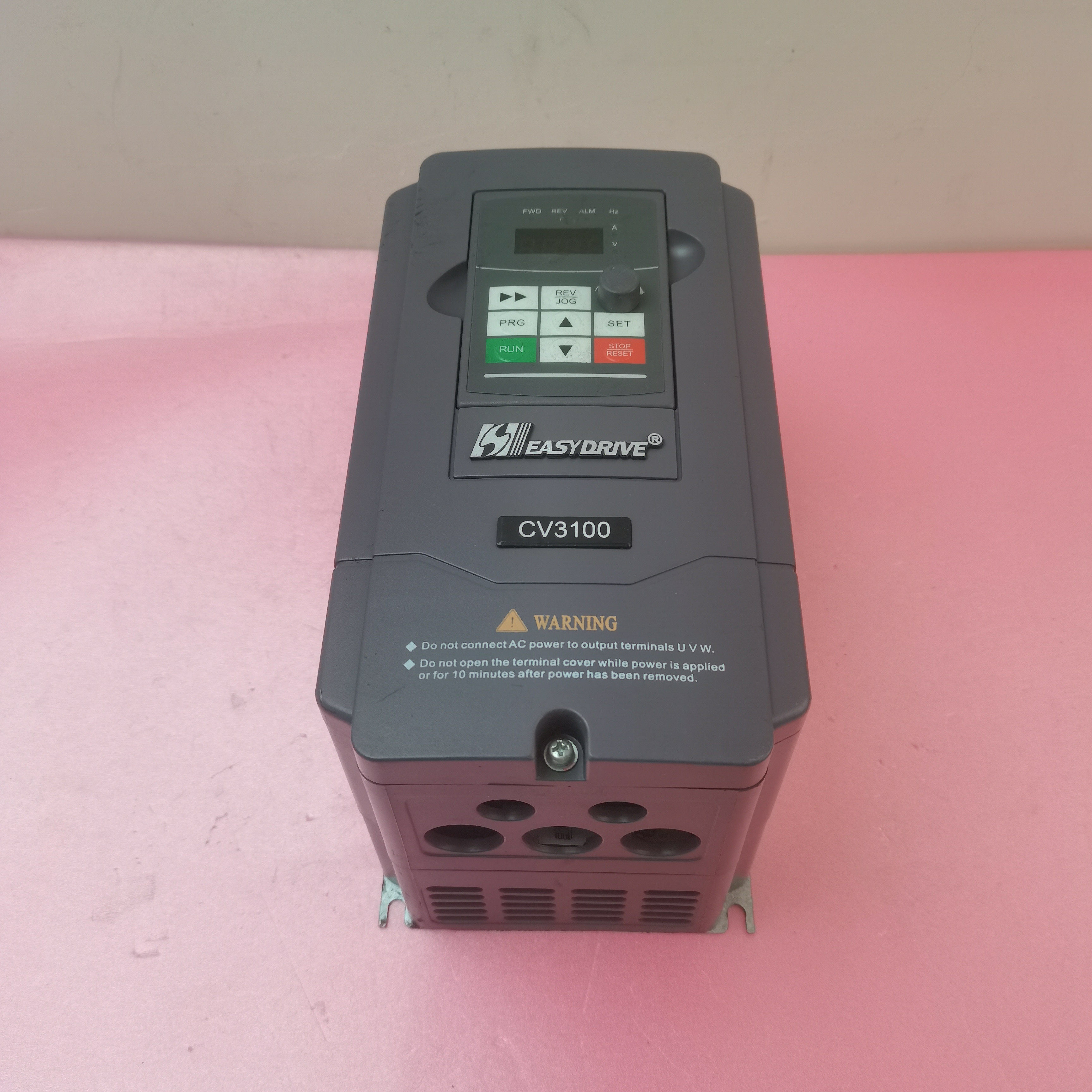 易驱变频器CV3100-4T0055FP