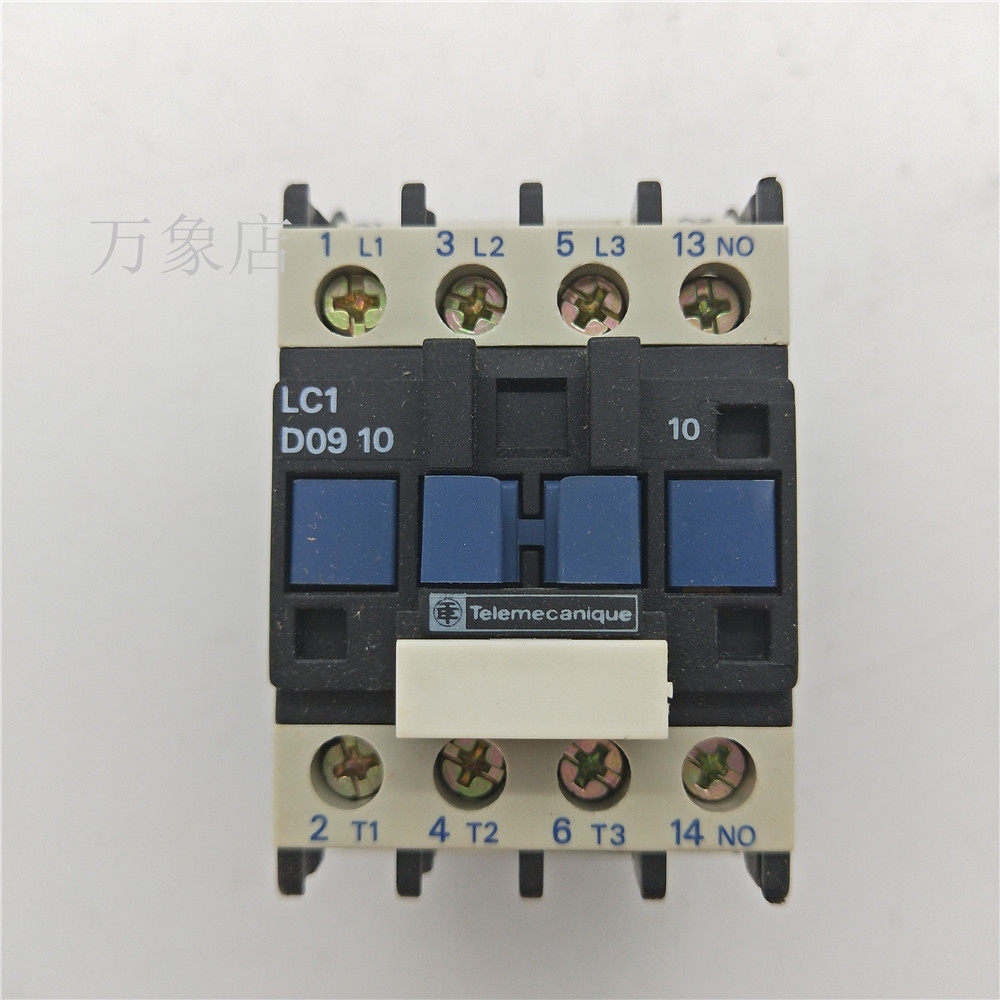 telemecanique   lc1d0910m7  交流接触器 220v 现货 实物拍摄