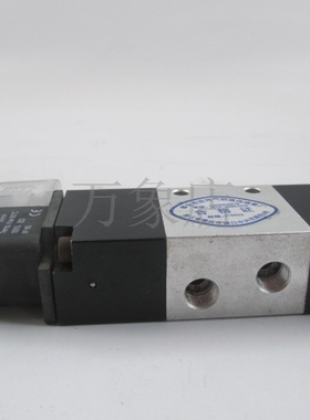 AirTAC 电磁阀 4V210-M10 二位五通换向阀 AC220V 实物拍摄