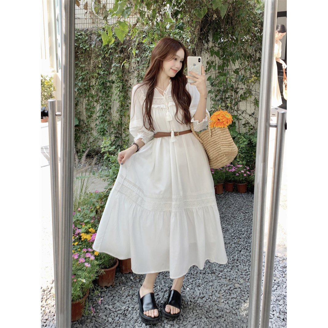 法式泡泡袖蕾丝镂空V领波西米亚风白色长款连衣裙