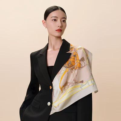 万事利2025秋冬专柜新品同款桑蚕丝真丝双面印花中方巾63厘米骑迹