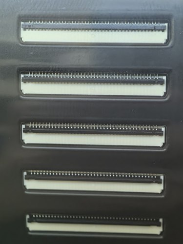 F3311A7H121040E200  FFC/FPC连接器 P=0.5mm 卧贴 原装现货