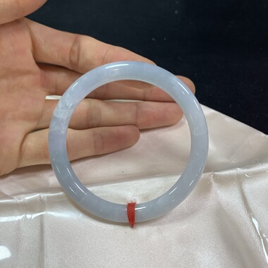 特价微瑕：53.7紫罗兰翡翠手镯天然缅甸紫色玉镯