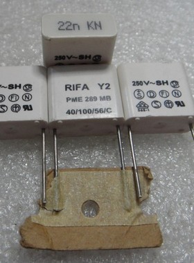PME289MB5220MR30 250V 22nF Y2 0.022UF 224 RIFA安规薄膜电容