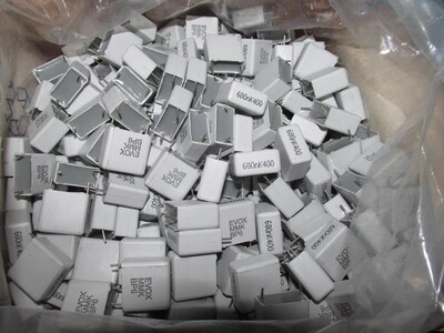 MMK15400V0.68uF680nF